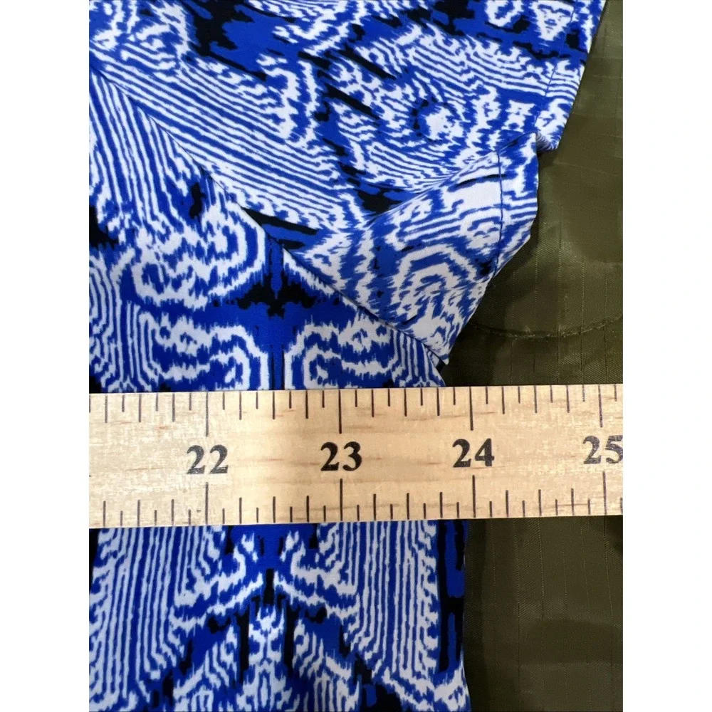Dana Buchman XL Peasant Blouse Blue White Ikat Medallion Smocked Split Neck Top